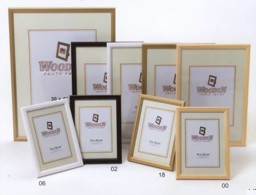 Zeige Details für Holzrahmen EASY FRAME 20 x 30 cm
 Bild von Holzrahmen EASY FRAME 20 x 30 cm