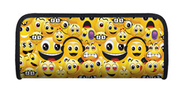 Zeige Details für IDENA Schlamperetui Motiv Smiley 3D Bild von IDENA Schlamperetui Motiv Smiley 3D